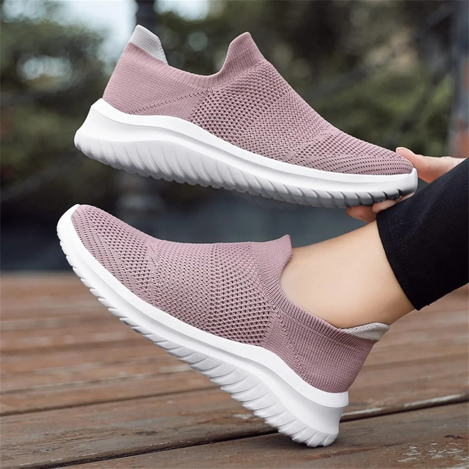 Arch Support Platform Sneakers for Women Lightweight Casual Sneakers for Gym Travel Work Business Casual Shoe