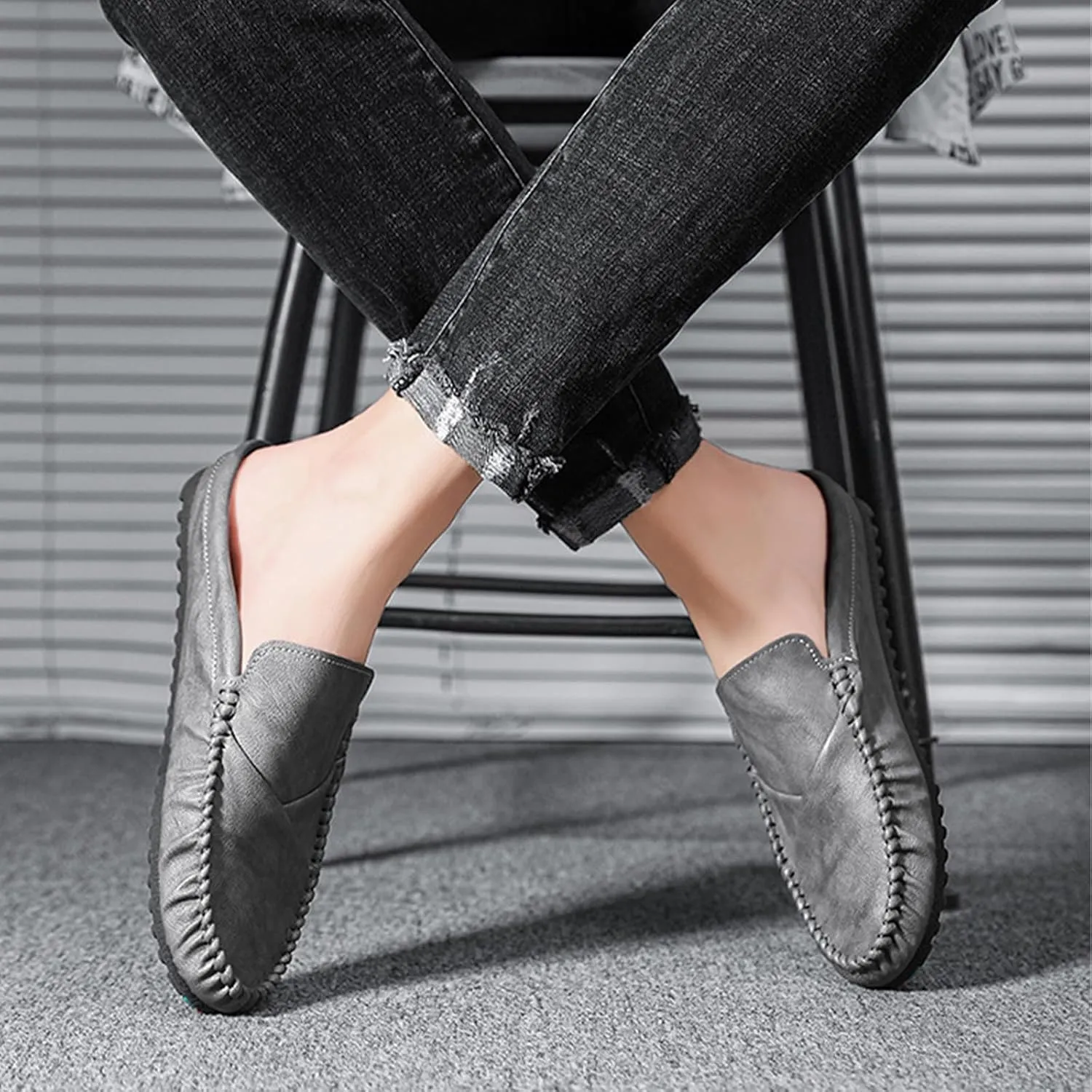 Crepuscute Men's Leather Causal Mules Lightweight Comfortable Slip On Casual Loafers Outdoor Fashion Business Dress Moccasins Driving Shoes