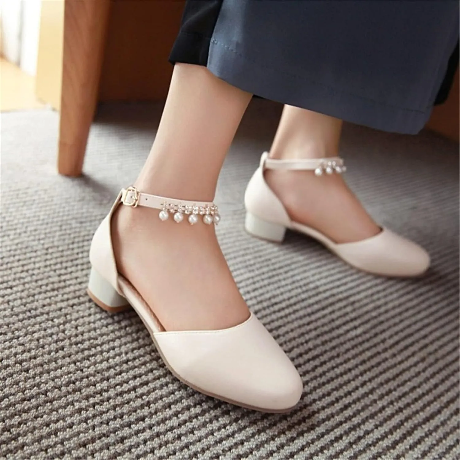 Girls Mary Jane Dress Shoes Pumps Low Heels Flower Party High School Prom Sandals Grils Closed Toe Sandals for Girls