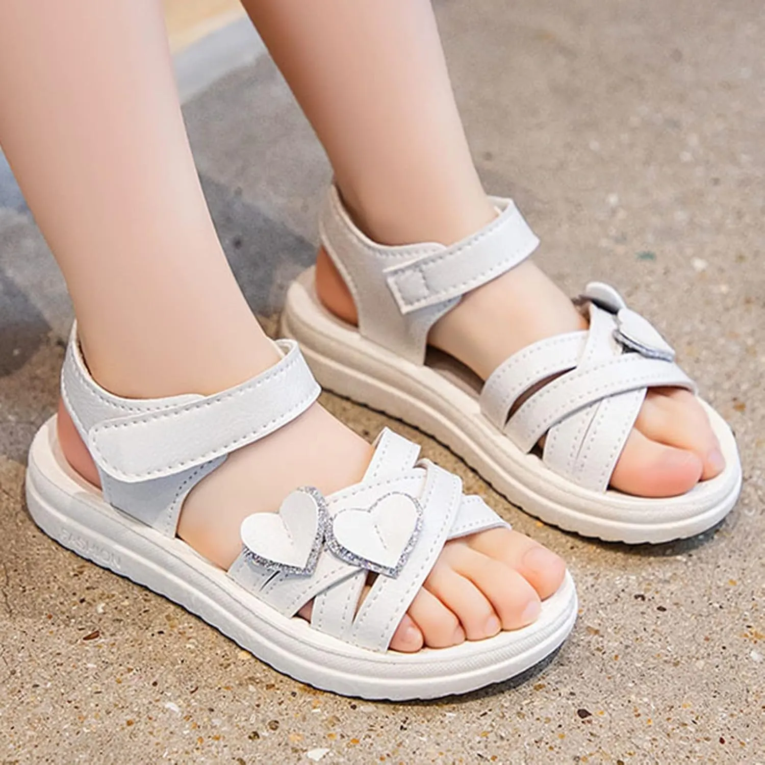 Heart Decorative Thick Sole Sandals for Girls Fashion Soft Sole Open Toe Comfortable Princess School Party Shoes