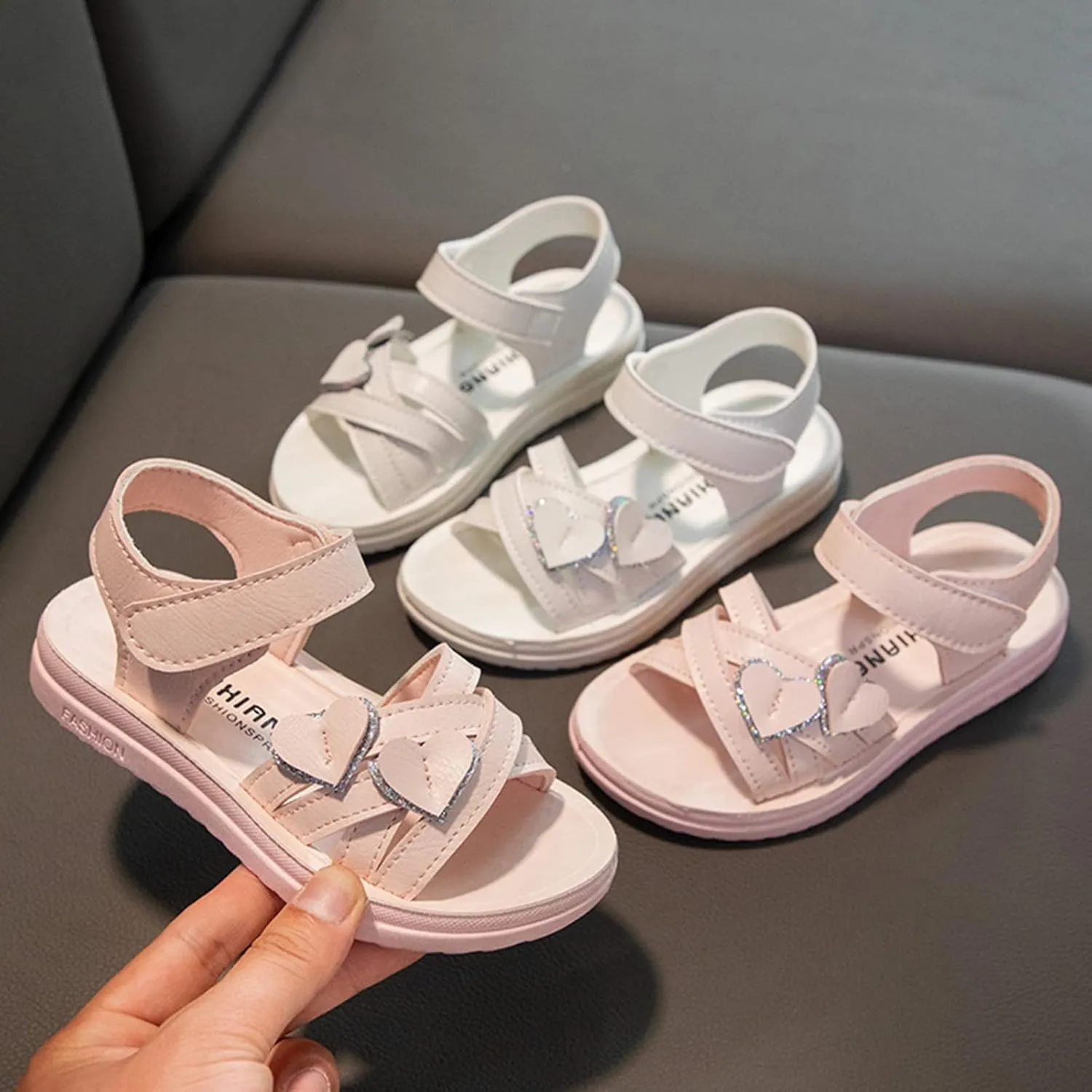 Heart Decorative Thick Sole Sandals for Girls Fashion Soft Sole Open Toe Comfortable Princess School Party Shoes