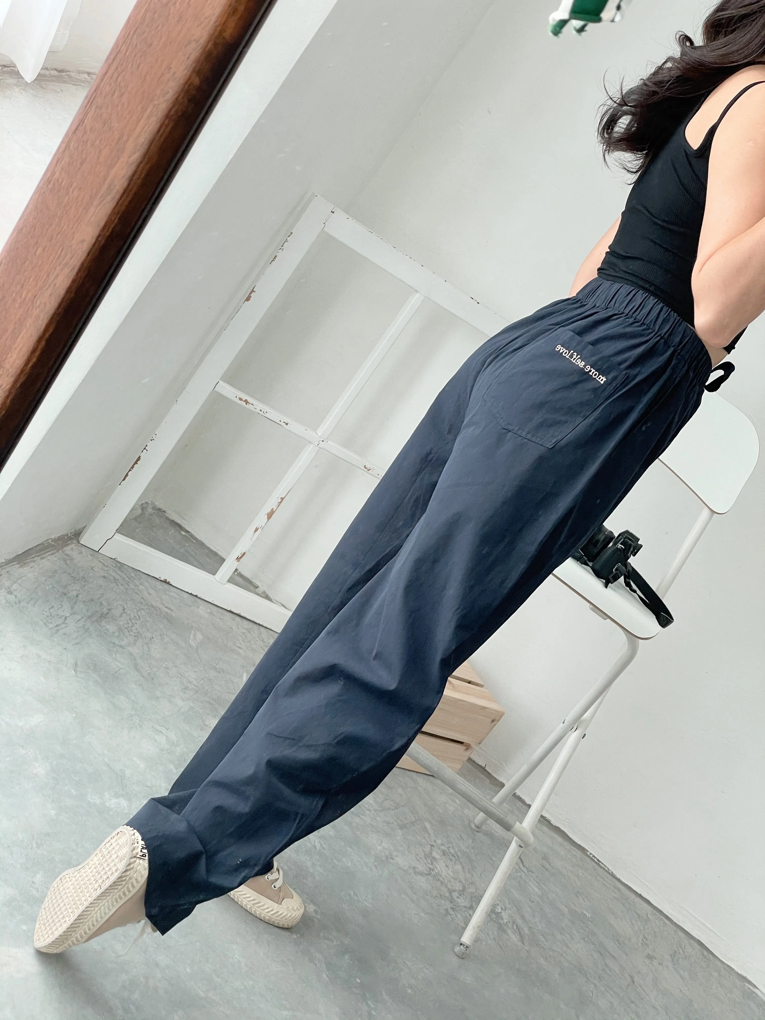 Homegirls Lounge NAVY