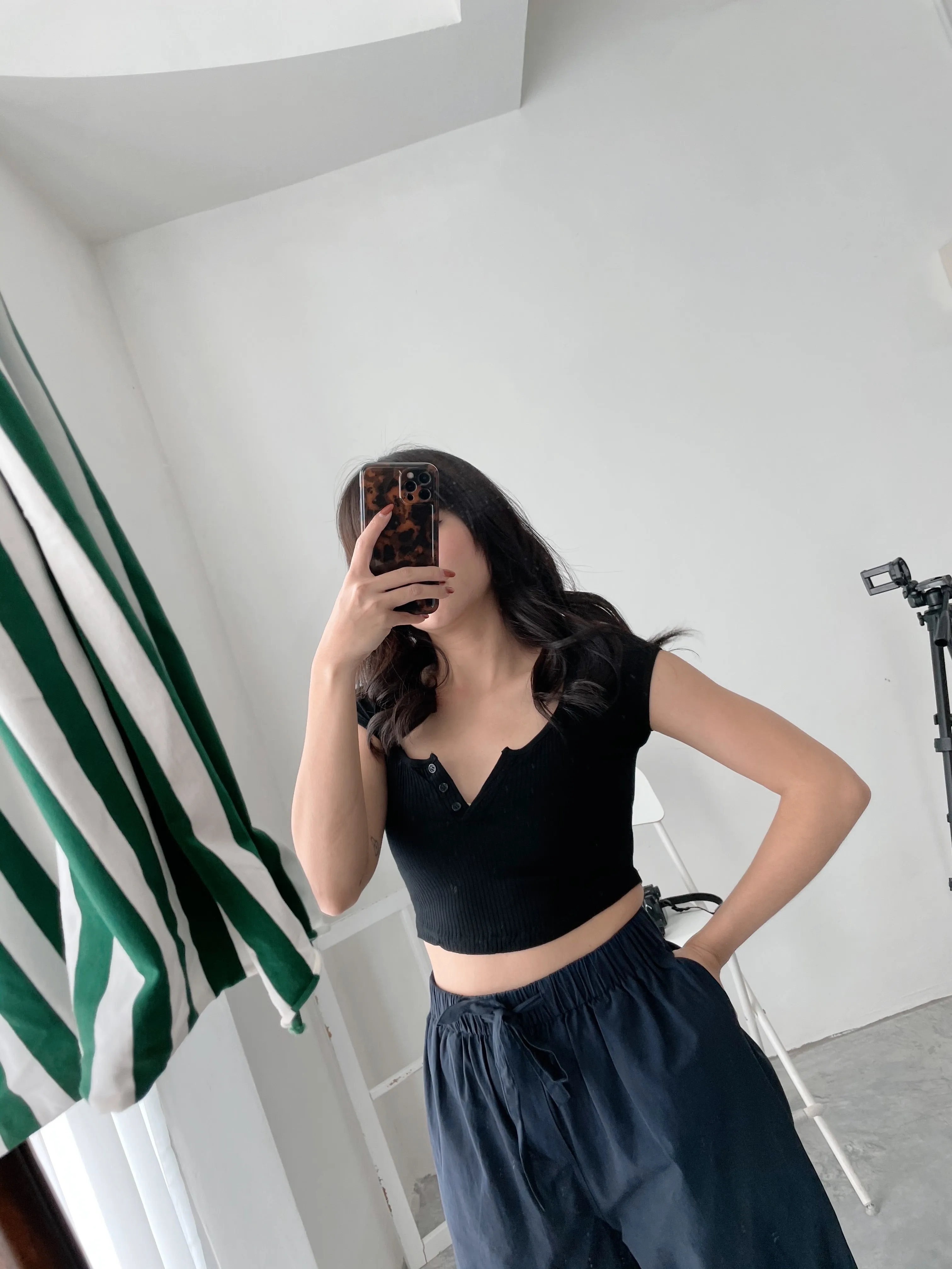 Homegirls Lounge NAVY