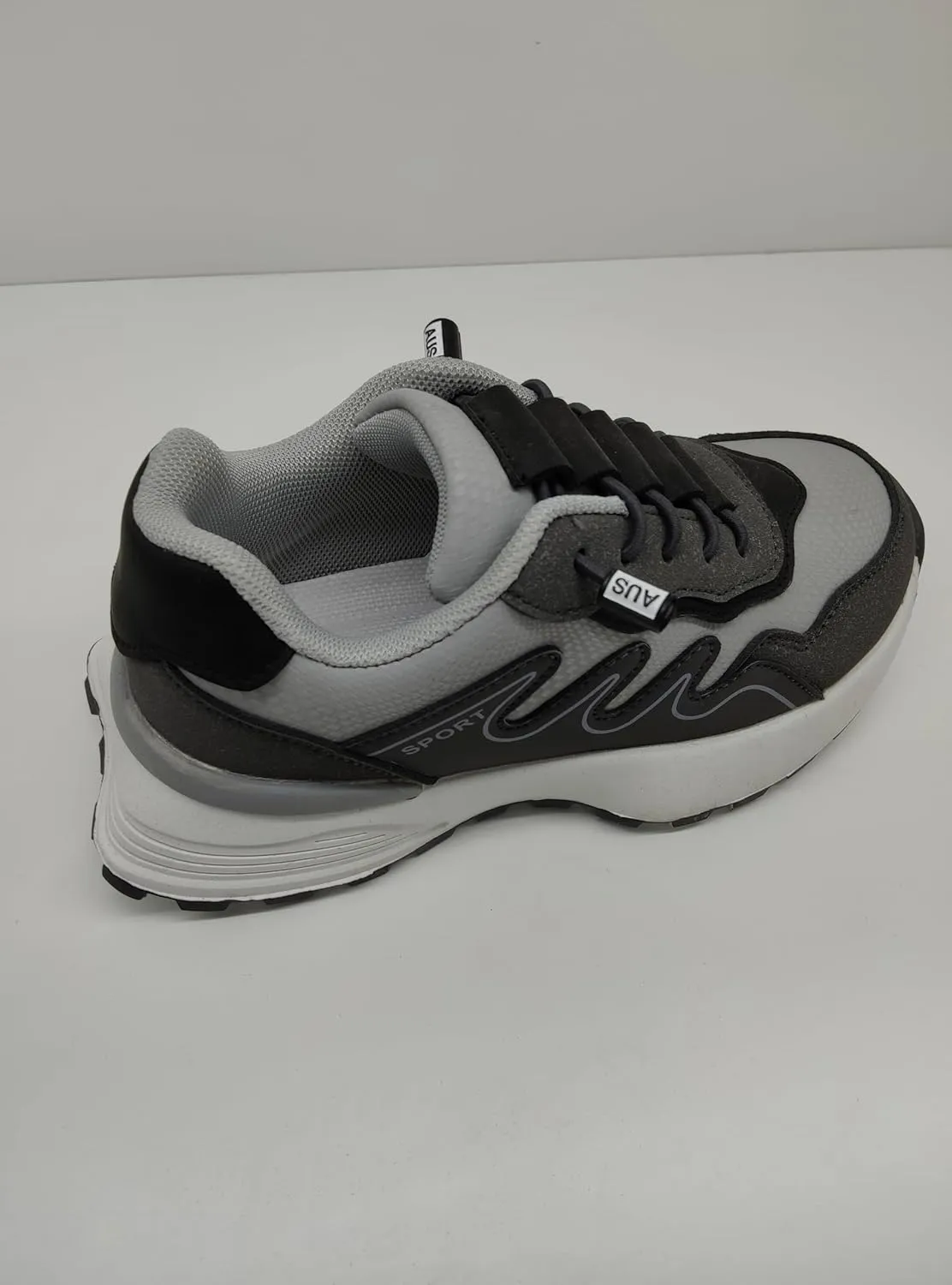 Kids Athletic Sneakers, Mesh and PU Upper, EVA Sole, Black and Gray