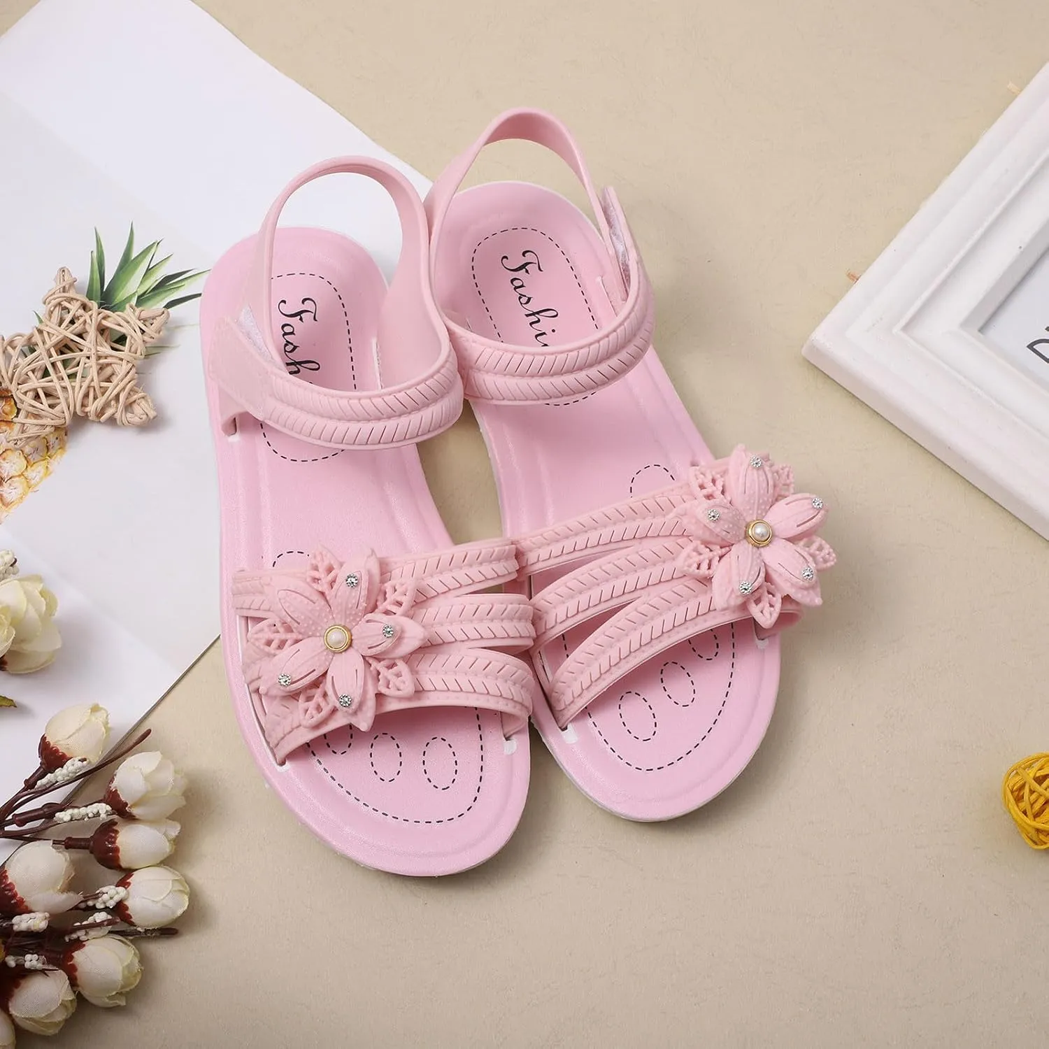 Kids Girls Soft Sole Flower Sandals Summer Open Toe Lightweight Comfortable Anti Slip Holiday Vacation Casual Shoes