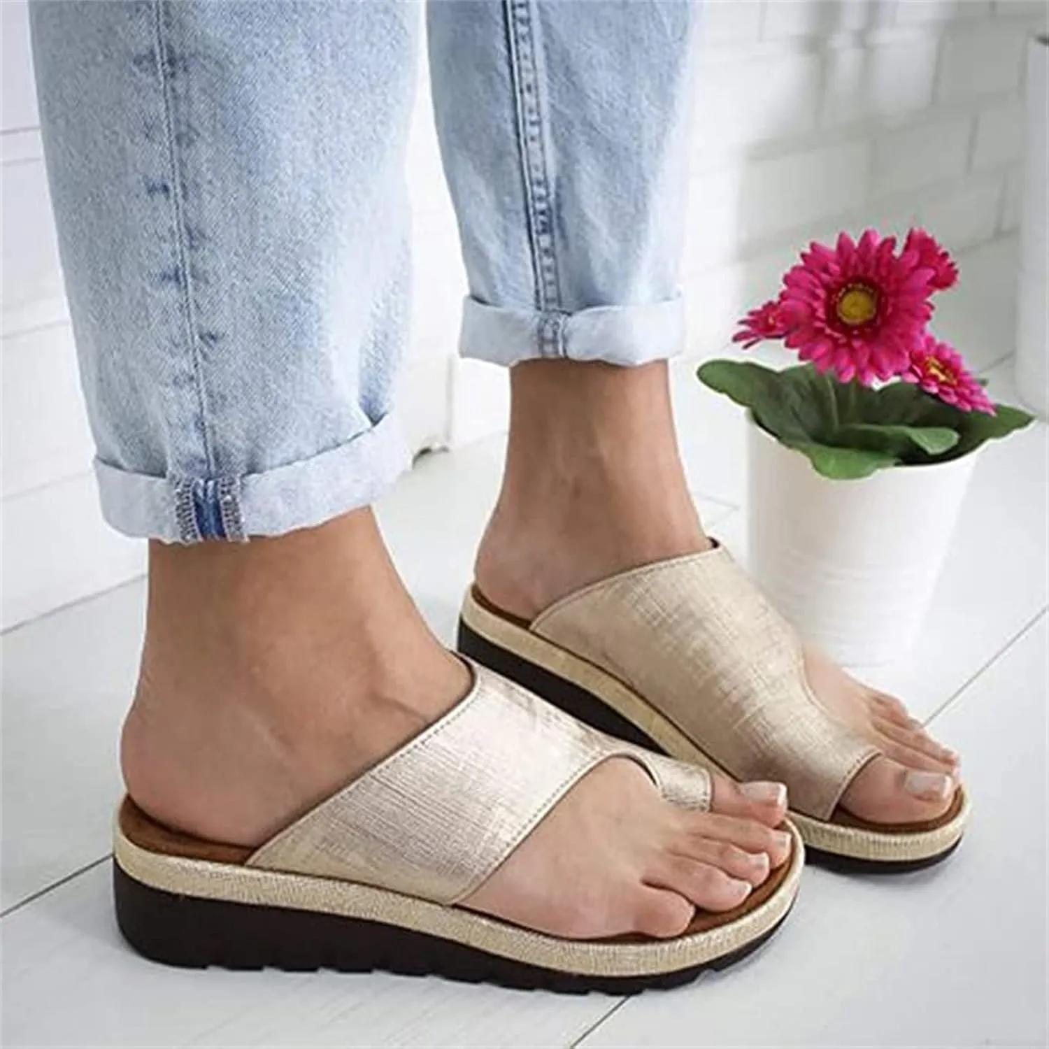 Ladmiple Orthopedic Sandals for Women Comfortable Slippers with Arch Support Anti-Slip Breathable Sandal Beach Flip Flop