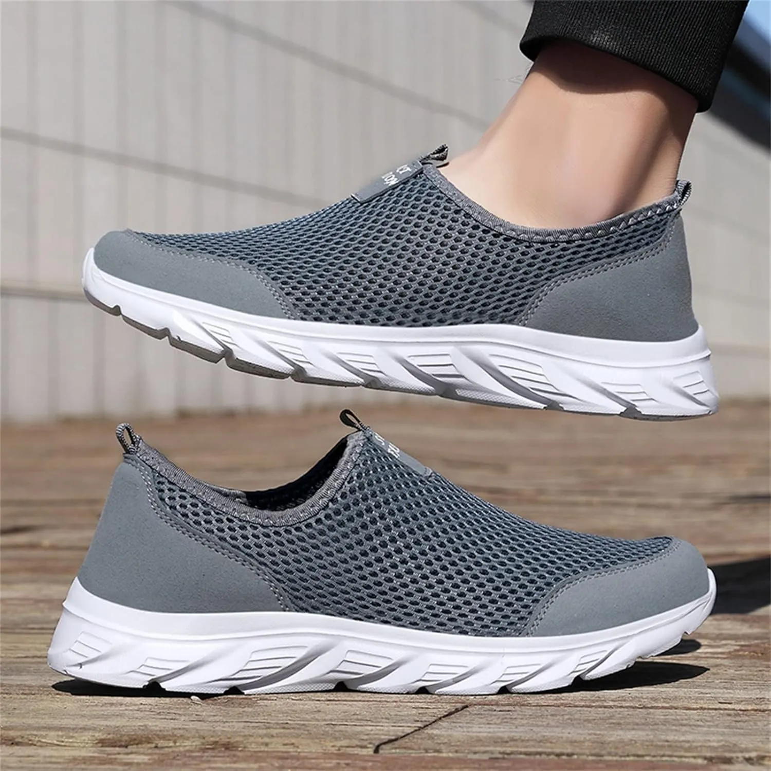Men Walking Shoes Sneakers Slip on Men Shoes Summer Lightweight Breathable Casual Light up Sneakers for Men
