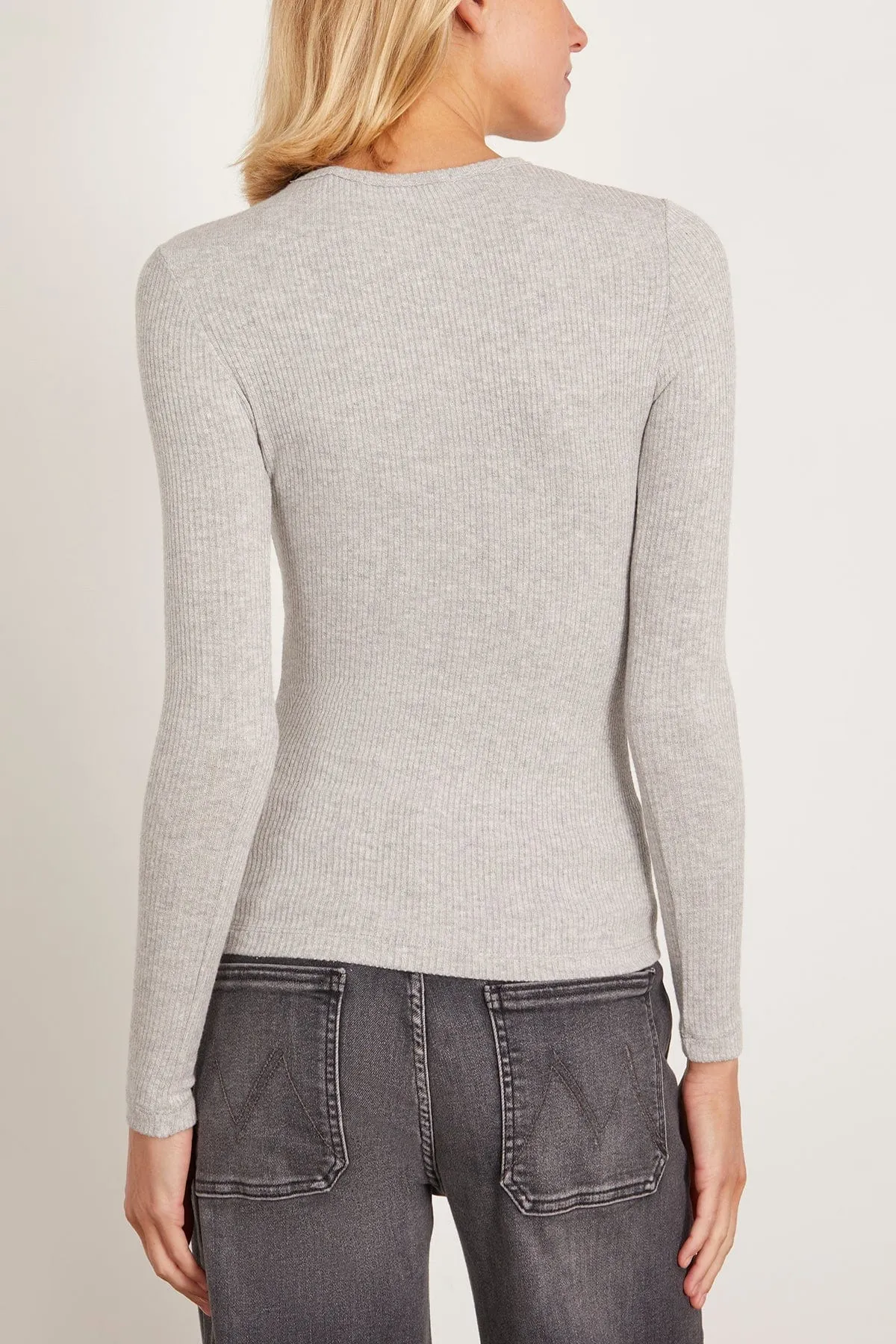 Quincy Long Sleeve Fitted Crewneck in Heather Grey