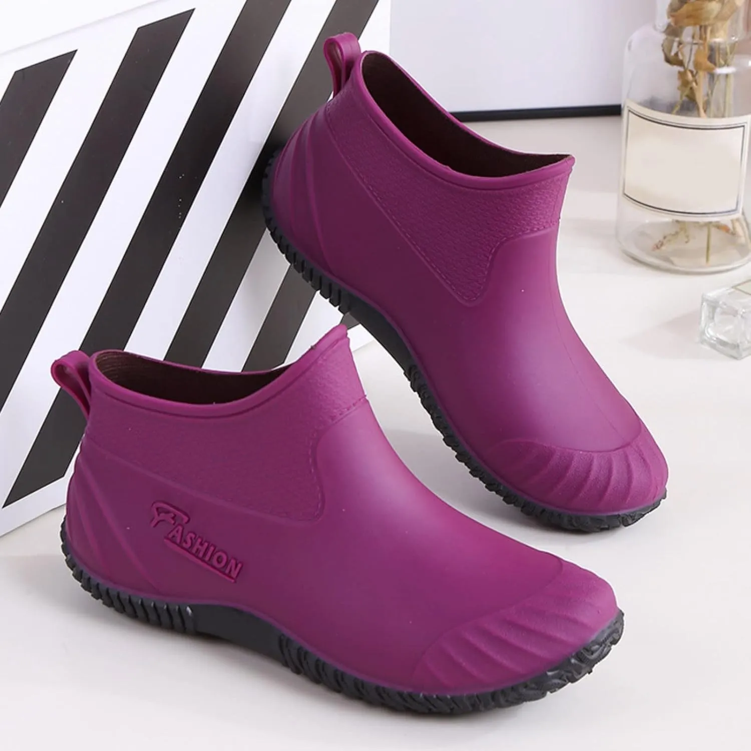 Rain Boots for Women insulated Waterproof Rubber Wellies Fashion Gardening Lightweight Warm Comfortable Wide Calf Boots Outdoor