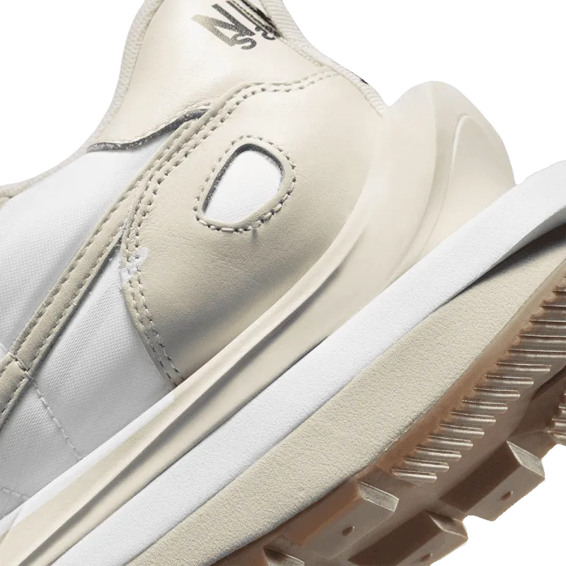 Sacai VaporWaffle White and Gum