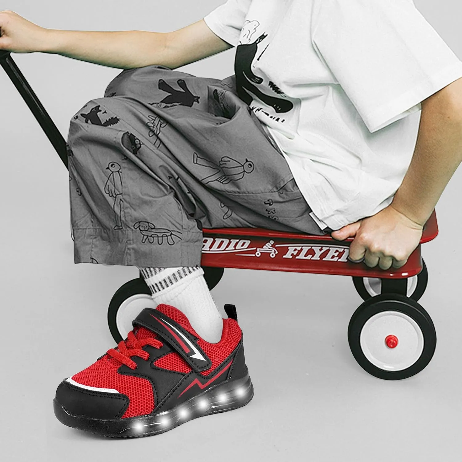 SKYWHEEL Boys Girls Sneakers Light up for Toddler Size 5 to Little Kids Size 2