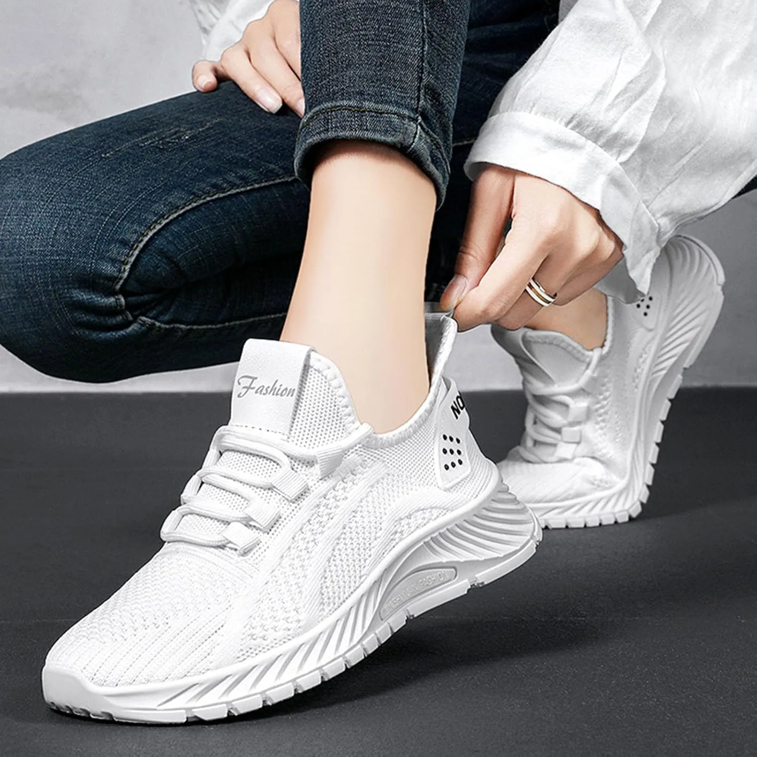 Slip on Sneakers for Women Chunky Fashion Sneakers Platform Lace-Up Comfortable Sneakers Casual Walking Shoes