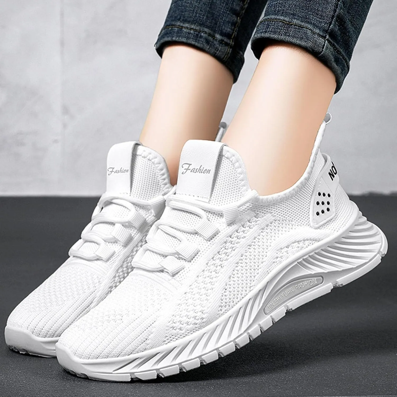 Slip on Sneakers for Women Chunky Fashion Sneakers Platform Lace-Up Comfortable Sneakers Casual Walking Shoes