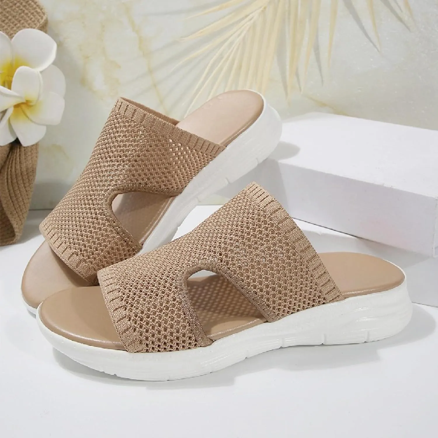 Stylish Women's Slippers with Open Toe Design, Breathable Mesh Casual Footwear for Everyday Use, Perfect for Spring and Summer