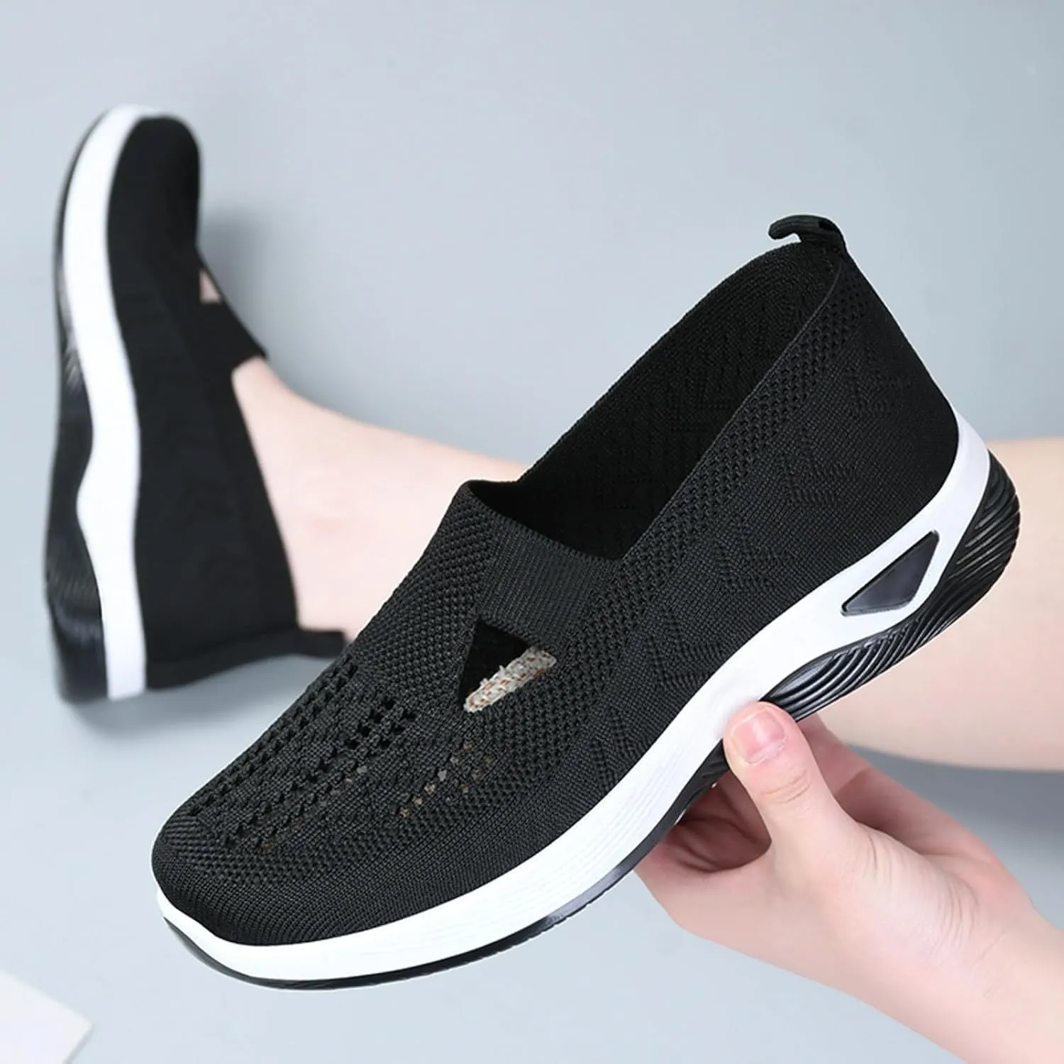 Women Comfortable Slip On Shoes Lightweight Walking Sneakers Canvas Casual Flats Non Slip Elastic Loafers