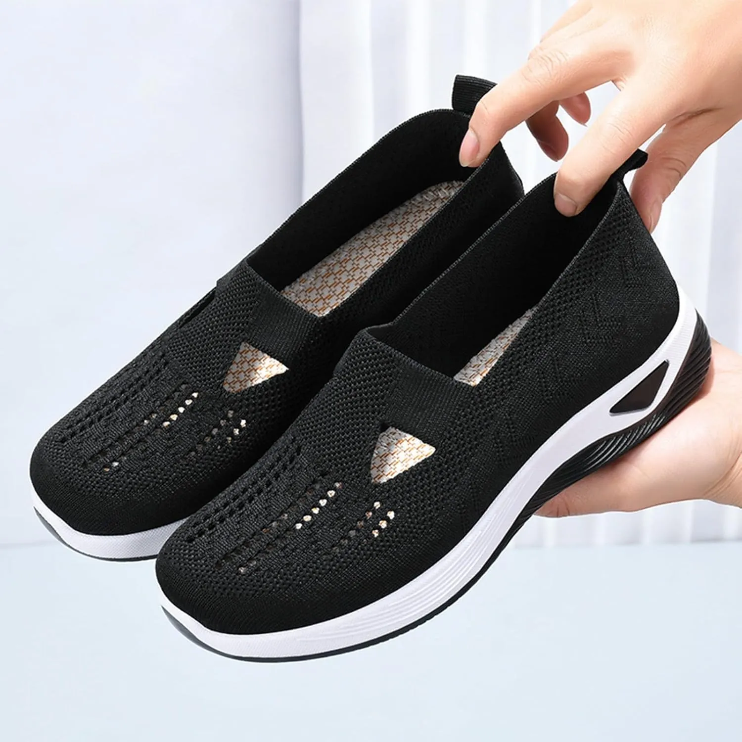 Women Comfortable Slip On Shoes Lightweight Walking Sneakers Canvas Casual Flats Non Slip Elastic Loafers