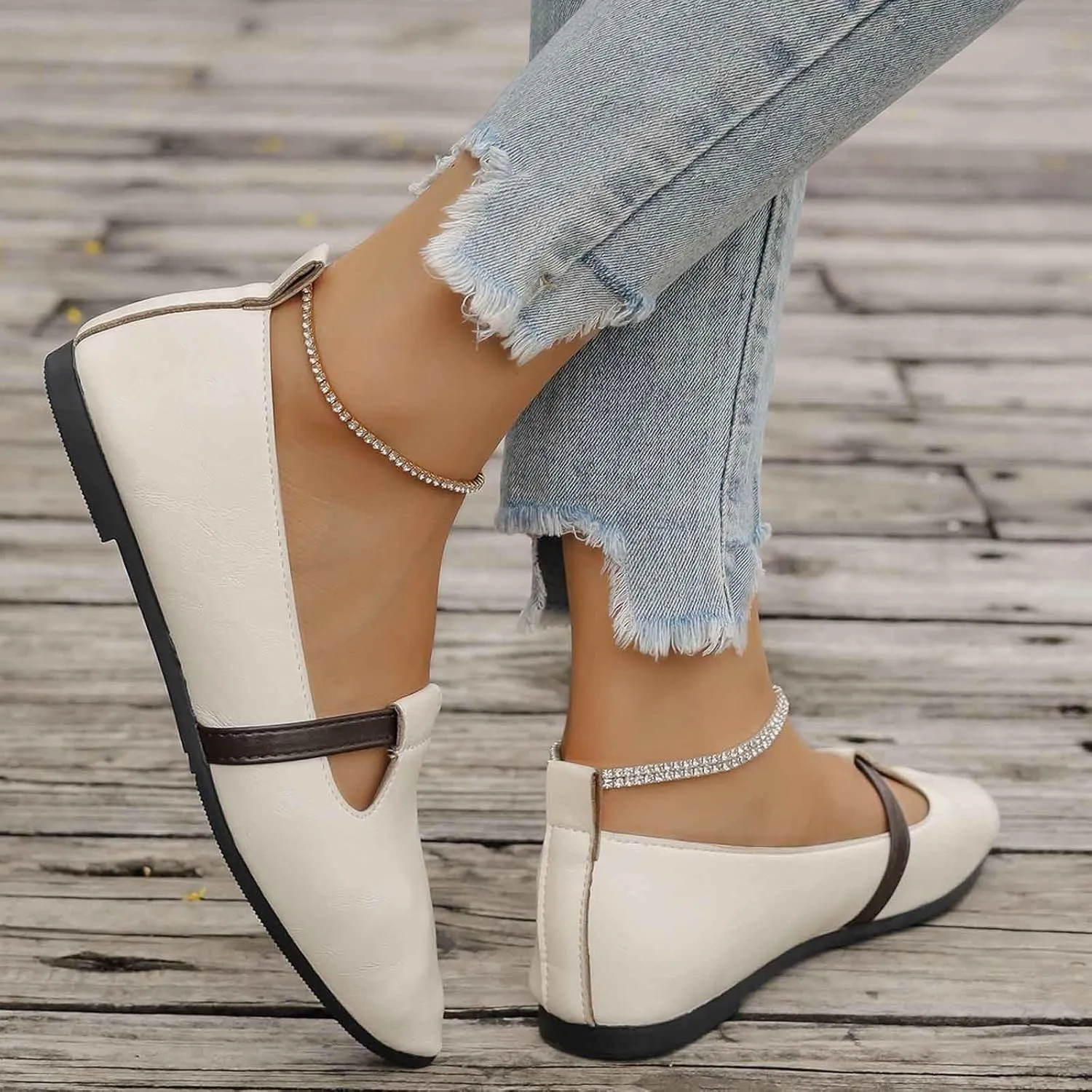 Women's Casual Slip On Shoes Comfortable Lightweight Breathable Flat Sandals for Daily Wear with Square Toe