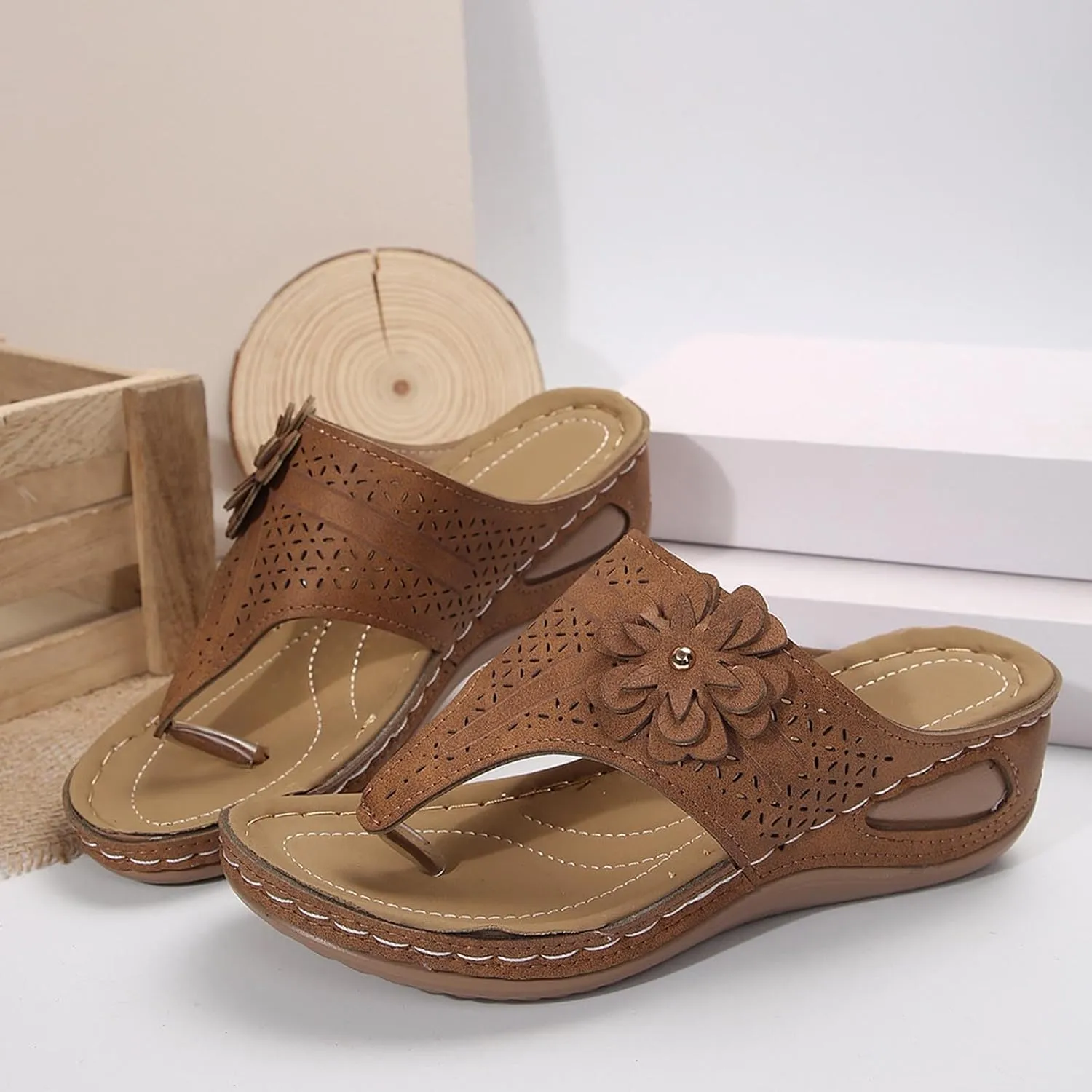 Women's Classic Leather Sandals Lightweight Flat Sandals Cute Hollow Out Flower One Stirrup Casual Walking Slippers, 4