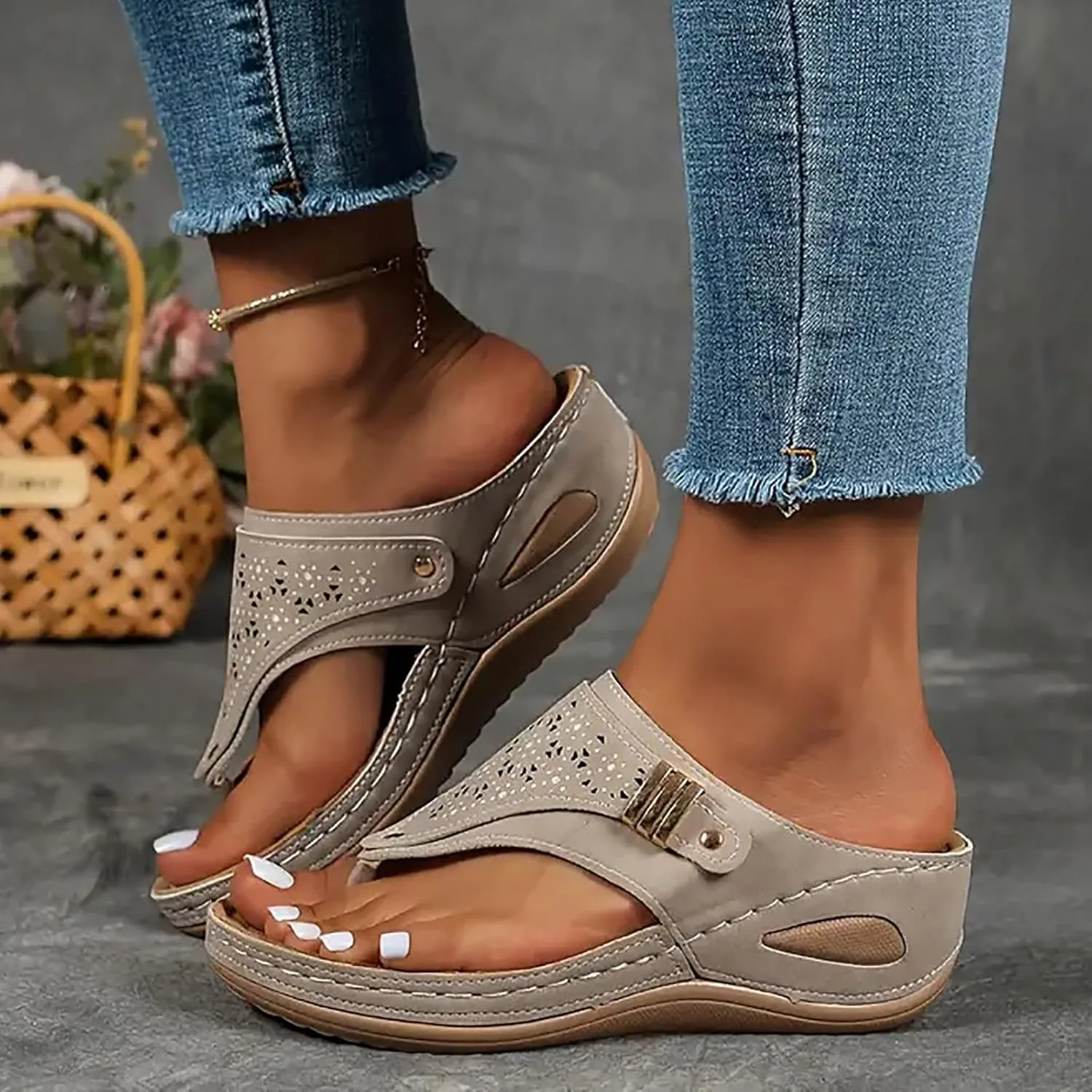 Women's Sandals Women Shoes Wedge Heel Platform Sandals Stylish Correctable Bohemian Beach Nine Sandals for Women Size 8