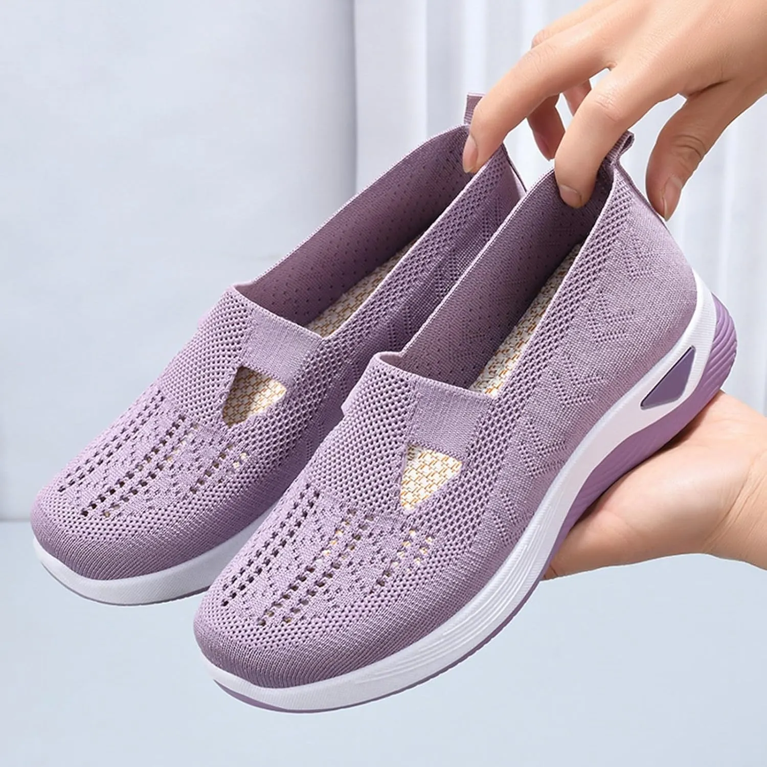 Womens Slip On Walking Shoes Lightweight Comfortable Sneakers Casual Canvas Flats Non Slip Elastic Loafers