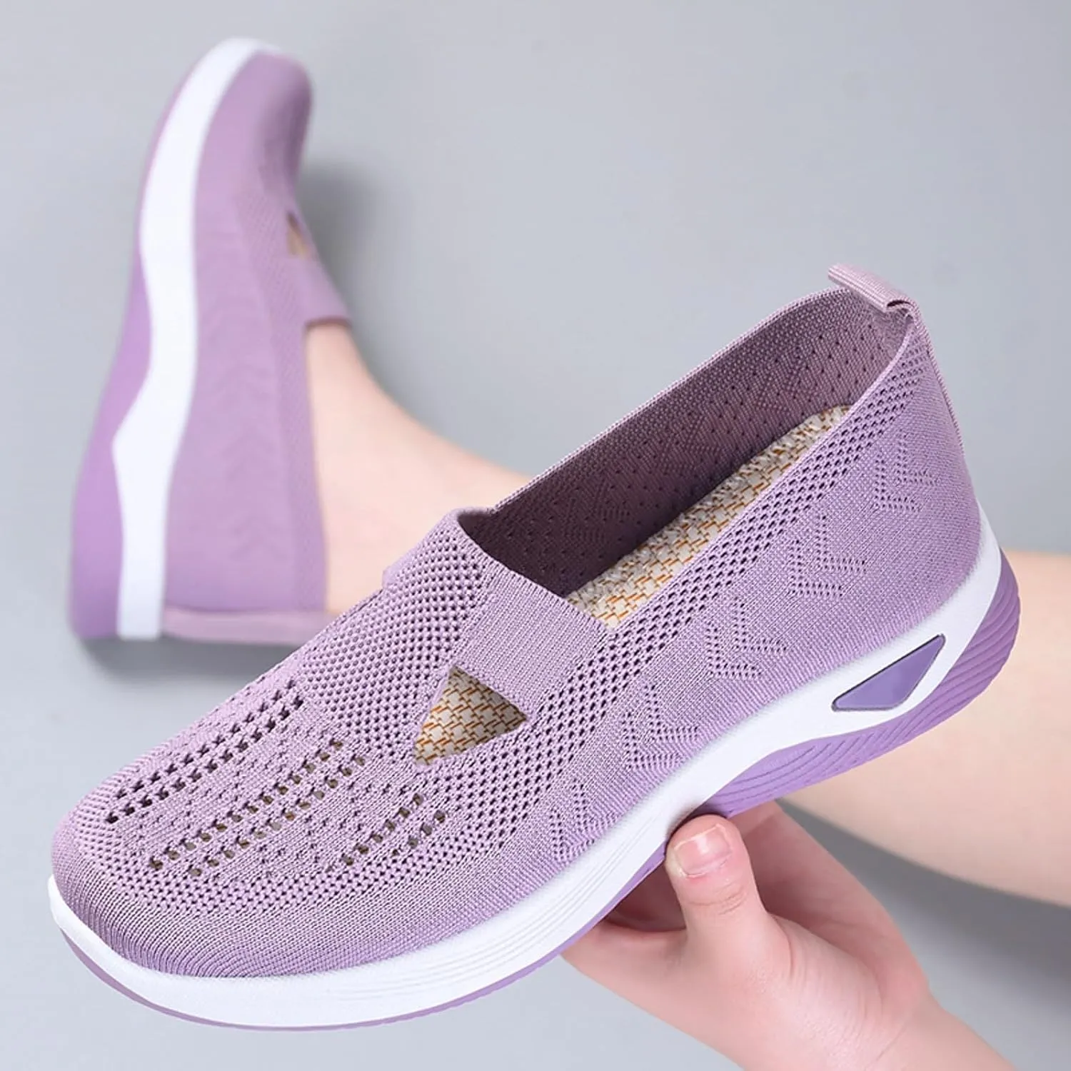Womens Slip On Walking Shoes Lightweight Comfortable Sneakers Casual Canvas Flats Non Slip Elastic Loafers